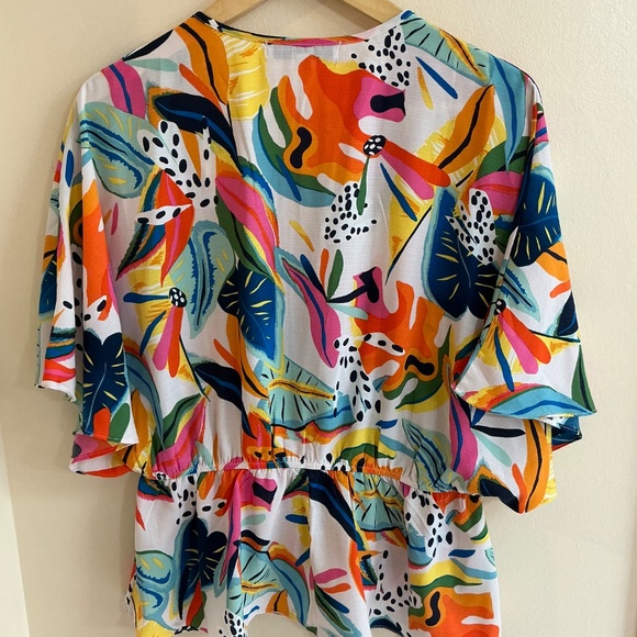 Sweet Rain Peplum Top, Size Large - Picture 7 of 7